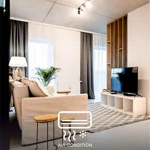  Apartment Hop & Lulu Premium Polen